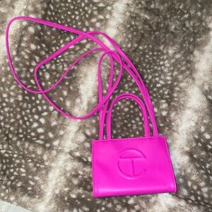 Brand NEW-never worn hot pink small Telfar shopping bag